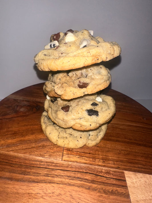 Cookies & Cream Cookie